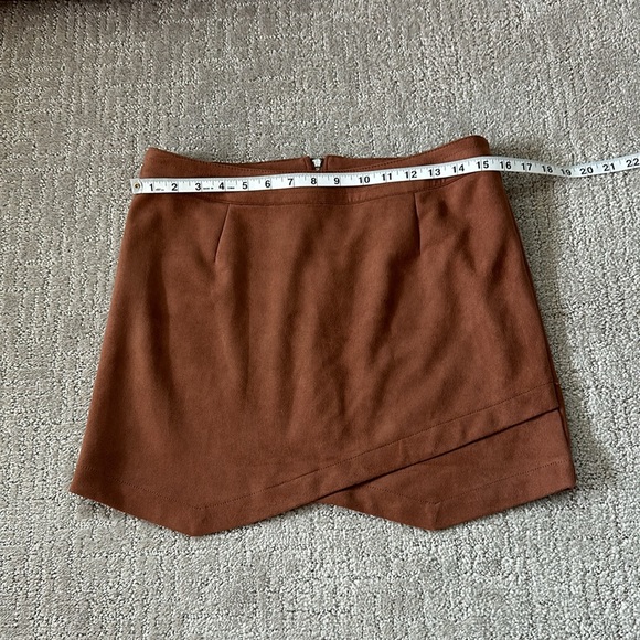 JACK Mini Skirt Faux Suede - Picture 6 of 7